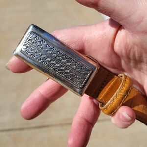 Vintage 90’s Brighton USA Chunky Silver Buckle Croc Leather Belt Women’s M